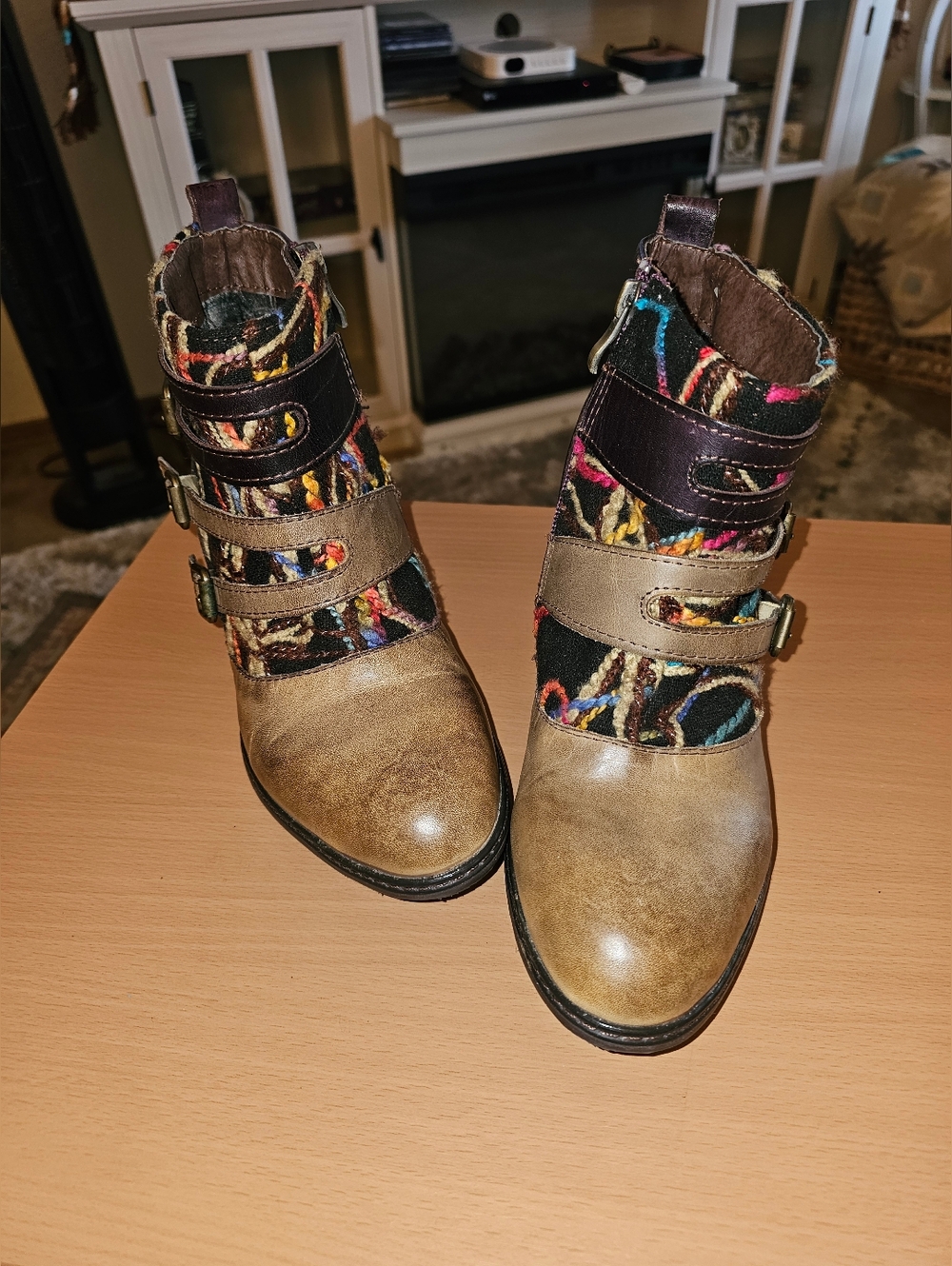 L'ARTISTE by SPRING STEP Multi Color Boho Western Ankle Booties 7.5-8/38 NEW!!